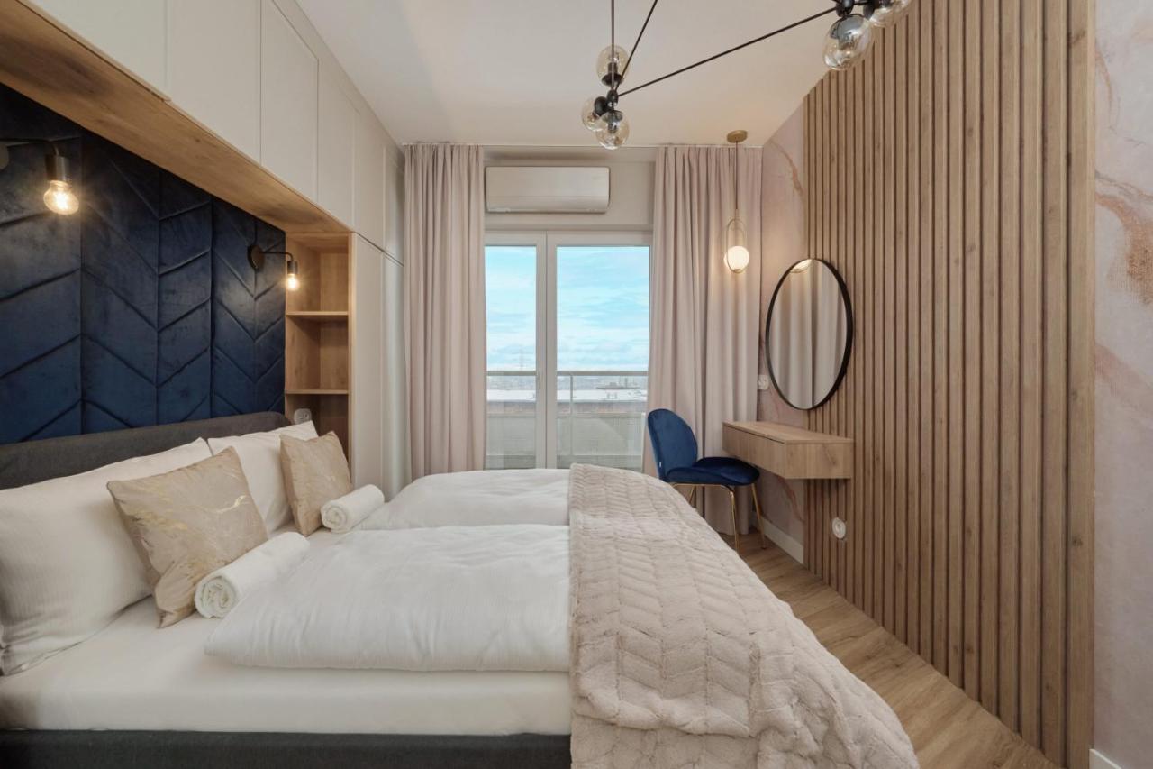 Elegant Apartment With Balcony Krakowska Wroclaw By Renters Prestige Buitenkant foto